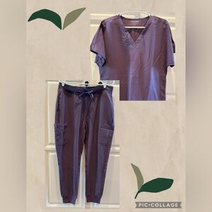 Mandala Dewberry Scrub Set- Women’s Large Top and Pant